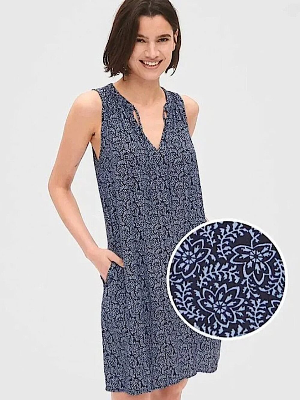 GAP Navy/Light Blue Floral Sleeveless Keyhole‎ Neckline Summer Dress Women's XS